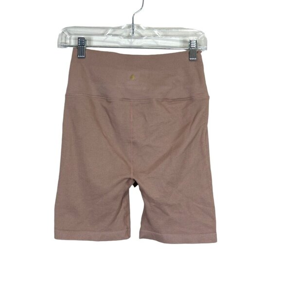 Spiritual Gangster Women's Activewear Shorts Ribbed Pink Flesh Size M/L - Picture 2 of 4